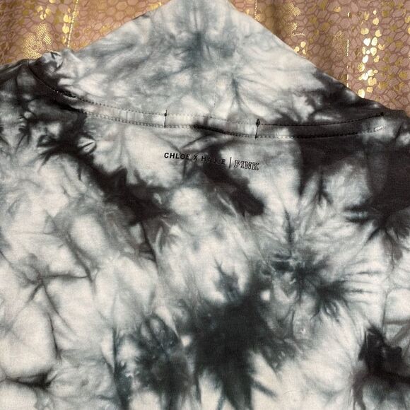 PINK Victorias Secret Chloe x Halle tie dye long sleeve crop top, size XL NWOT - Picture 4 of 4